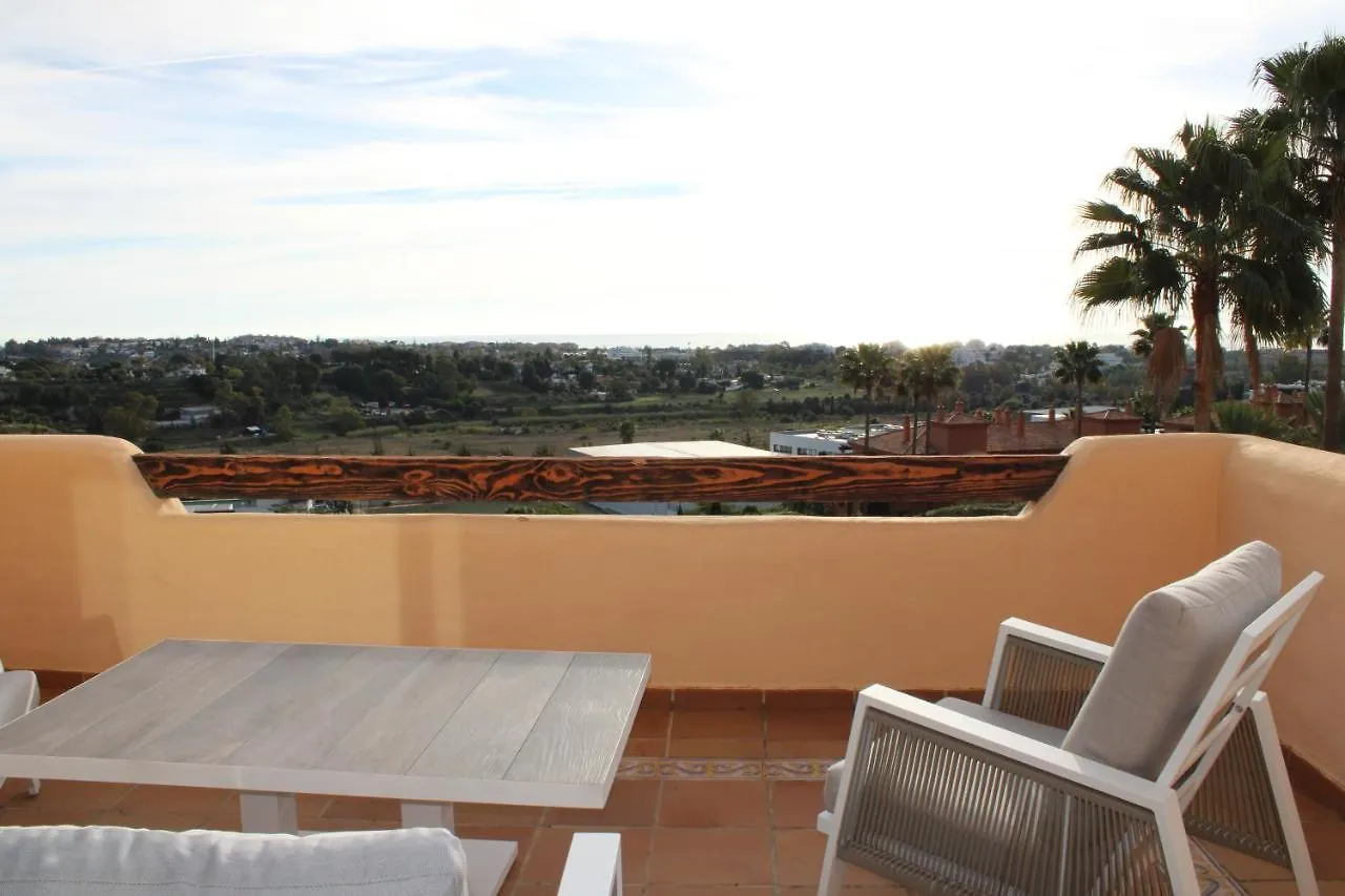 Atico Con Vista Al Mar Y Cerca Campos De Golf Apartment Estepona
