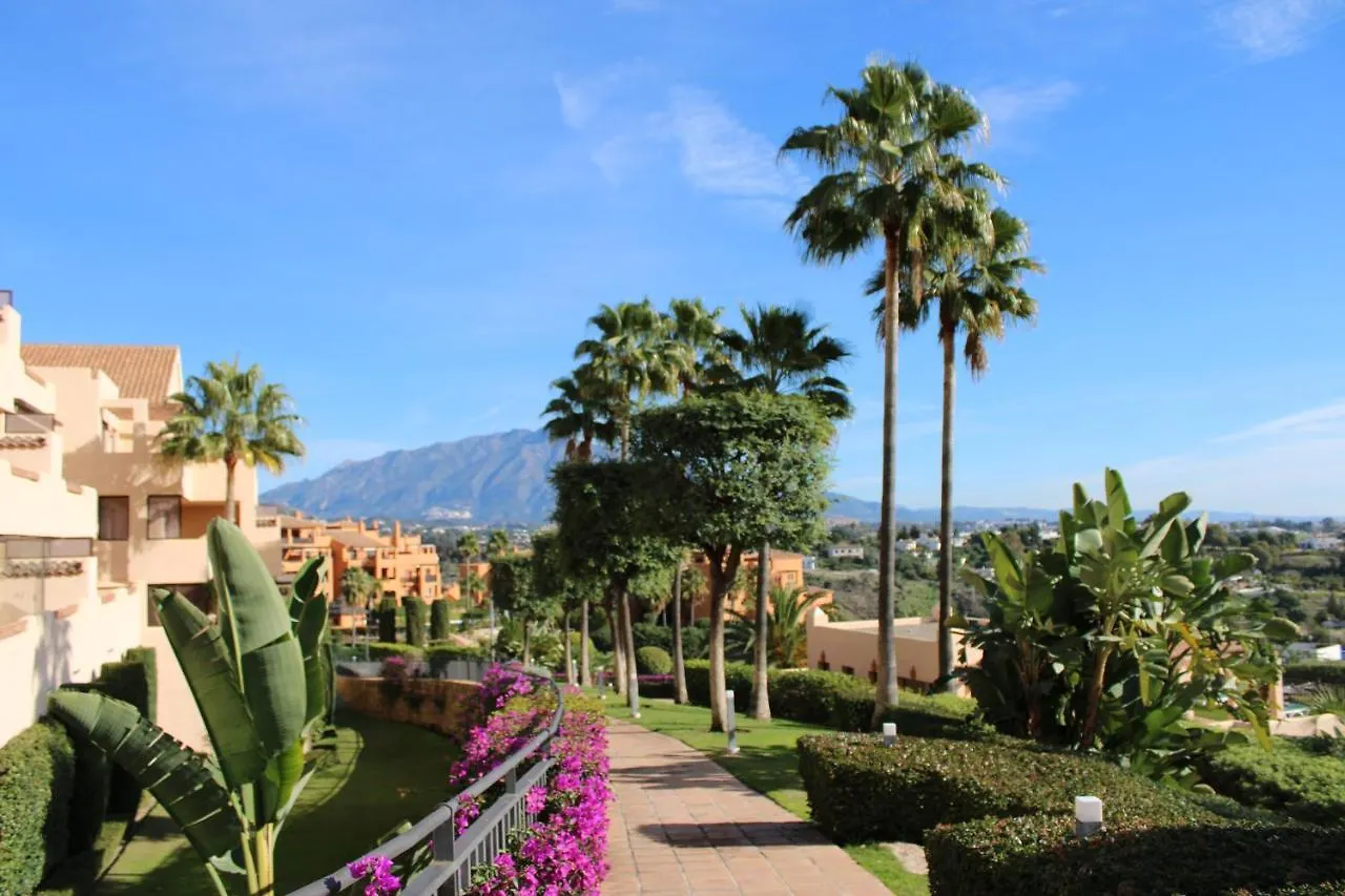 Atico Con Vista Al Mar Y Cerca Campos De Golf Apartment Estepona Spain