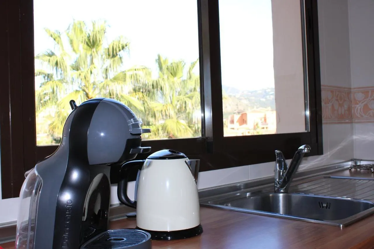 Atico Con Vista Al Mar Y Cerca Campos De Golf Apartment Estepona