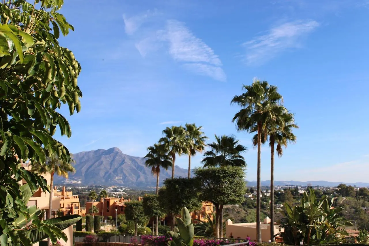 Atico Con Vista Al Mar Y Cerca Campos De Golf Apartment Estepona