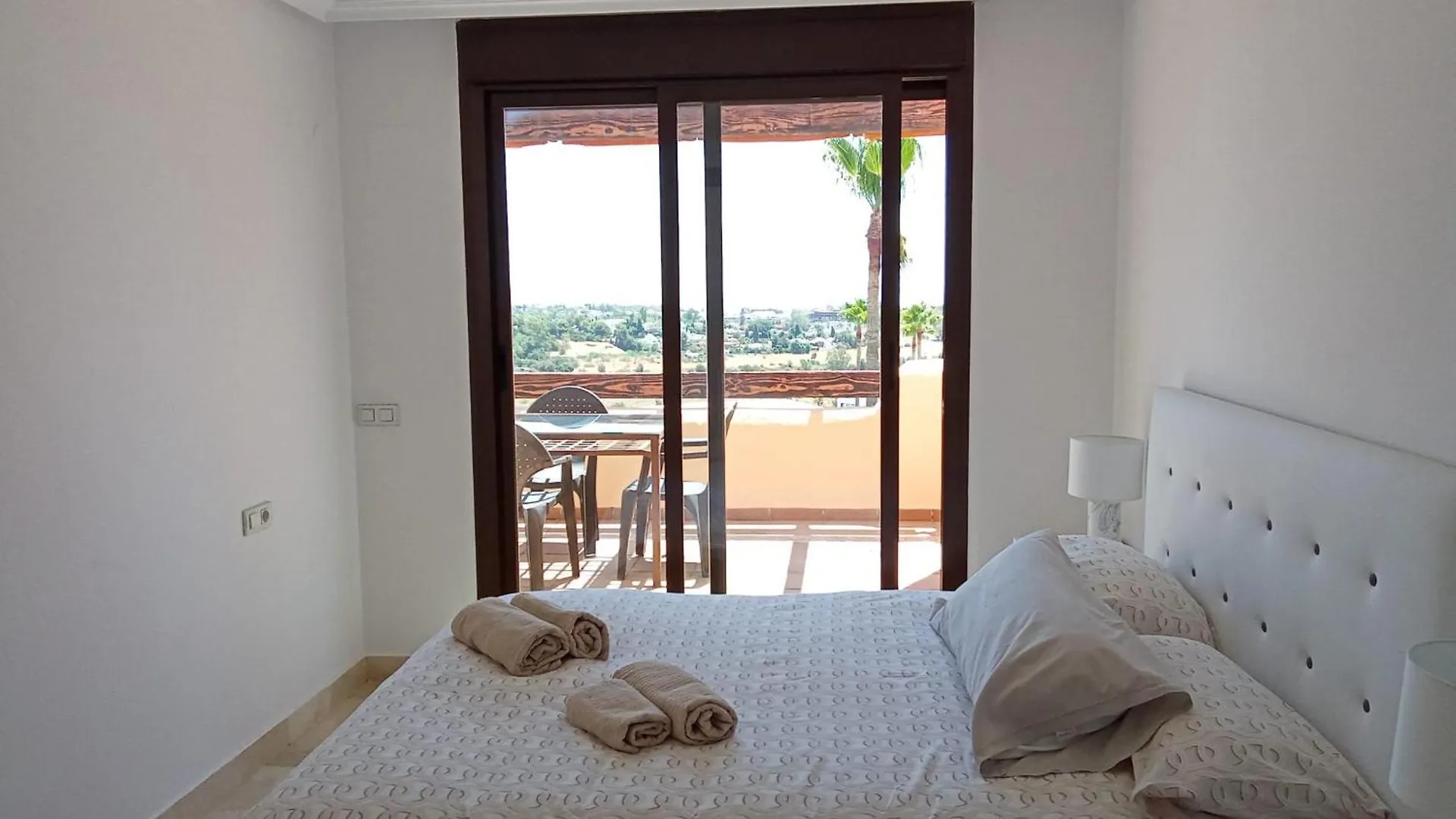 Atico Con Vista Al Mar Y Cerca Campos De Golf Apartment Estepona 0*,  Spain